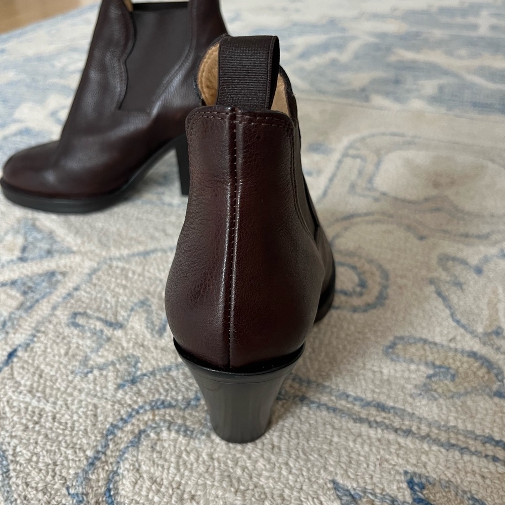 Acne Studios brown leather booties - Picture 2 of 6